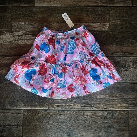 BB Dakota Dresses & Skirts - BB Dakota by Steve Madden pink & blue floral ruffled skirt S